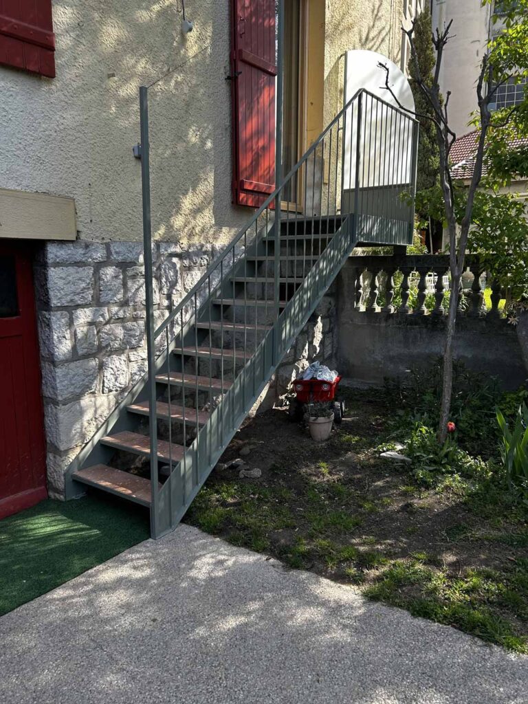 Escalier 01